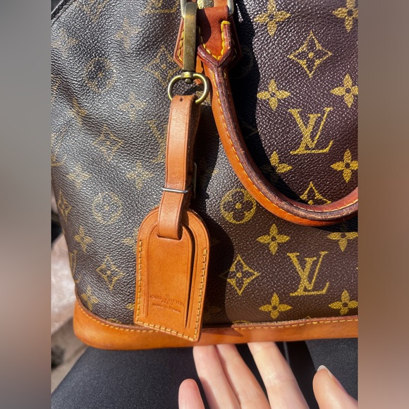 LV ALMA bag - Picture 9 of 16